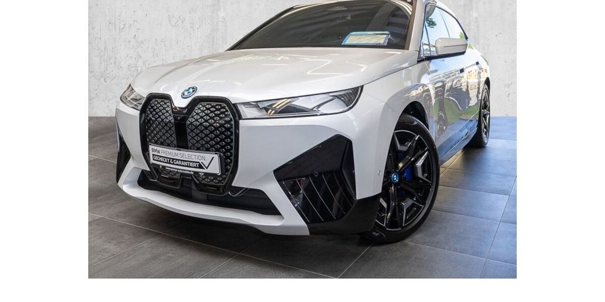 BMW iX 21.582 km 47.980 &euro; Leverkusen 51371