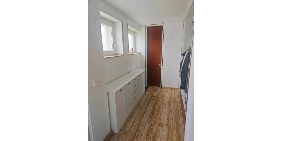 Einfamilienhaus Jüchen - 5 Zimmer, 200 m&sup2;, 2.700&euro; | Angebot:26248497