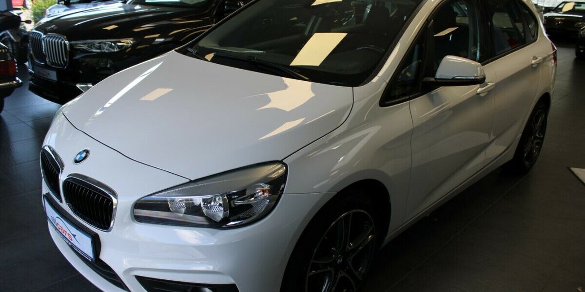 BMW 218 218i Active Tourer Advantage 58.050 km 14.980 &euro; Euskirchen 53881