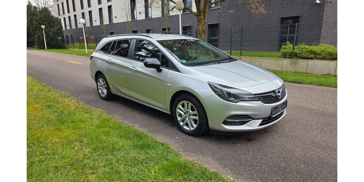 Opel Astra 182.400 km 7.595 &euro; Köln 50827