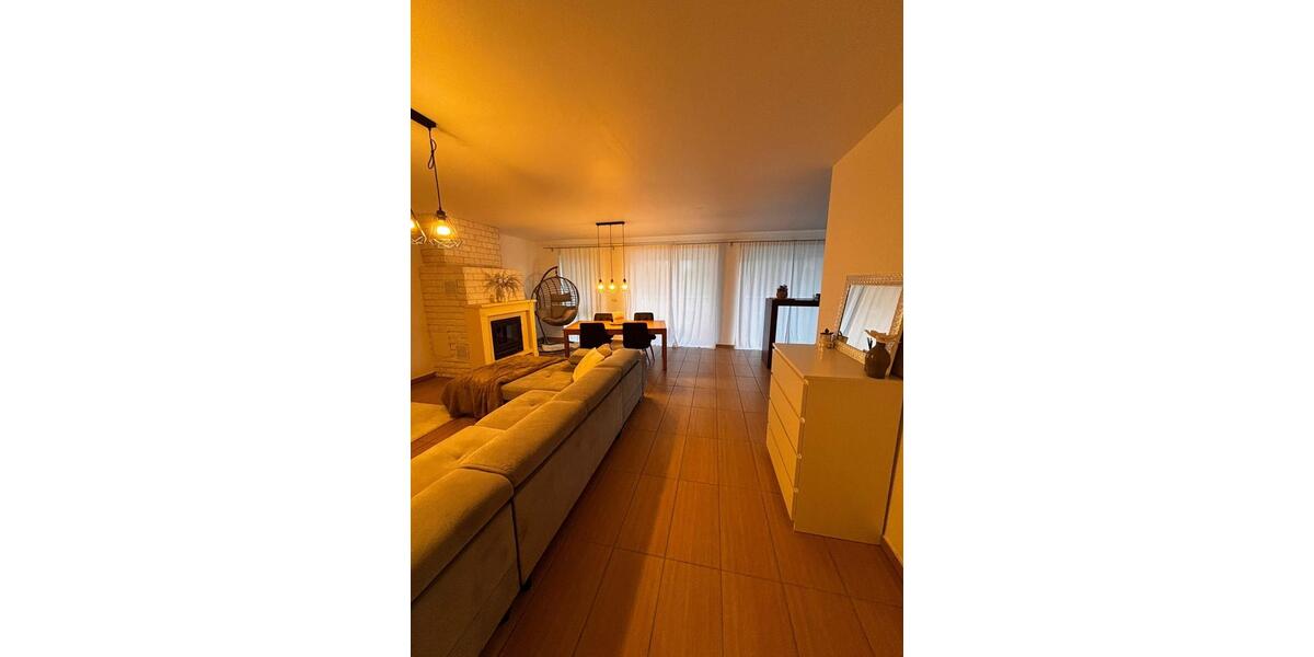 Etagenwohnung Köln Rodenkirchen - 4 Zimmer, 120 m&sup2;, 2.400&euro; | Angebot:26602705