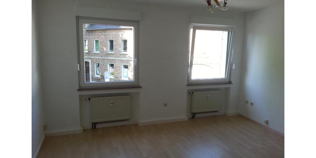 Etagenwohnung Nörvenich - 3 Zimmer, 120 m&sup2;, 1.000&euro; | Angebot:24774277