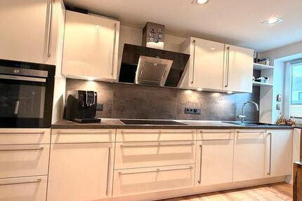 Haus Düren Distelrath - 4 Zimmer, 105 m&sup2;, 349.000&euro; | Angebot:25978927