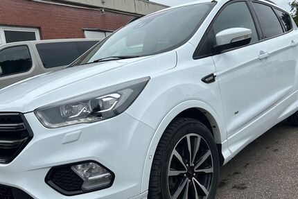 Ford Kuga 84.300 km 17.999 &euro; Köln 51069