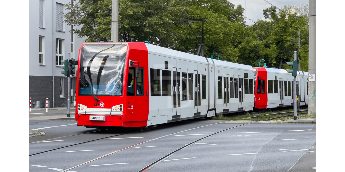 Gewerbeobjekt Köln Ensen - 4 Zimmer, 149 m&sup2;, 2.400&euro; | Angebot:25687099