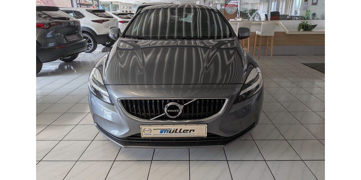 Volvo V40 68.321 km 17.850 &euro; Bedburg 50181