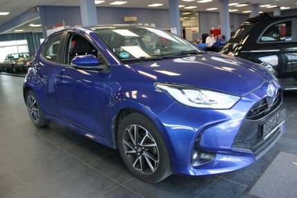 Toyota Yaris 50.985 km 13.980 &euro; Euskirchen 53881