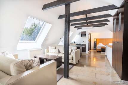 Wohnung Düsseldorf Stadtmitte - 2 Zimmer, 55 m&sup2;, 1.190&euro; | Angebot:27370537