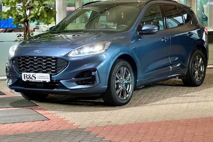 Ford Kuga 42.672 km 25.900 &euro; Köln 50769