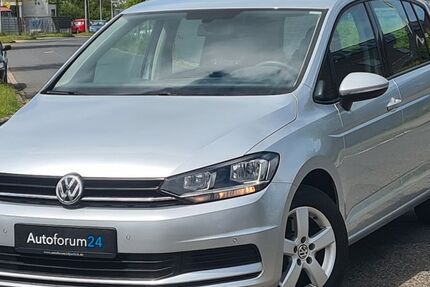 VW Touran 85.000 km 14.899 &euro; Jülich 52428