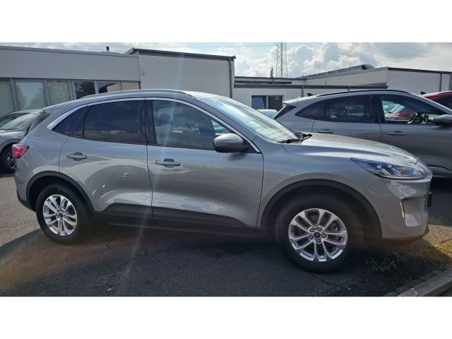 Ford Kuga 38.396 km 22.900 &euro; Erftstadt-Lechenich 50374