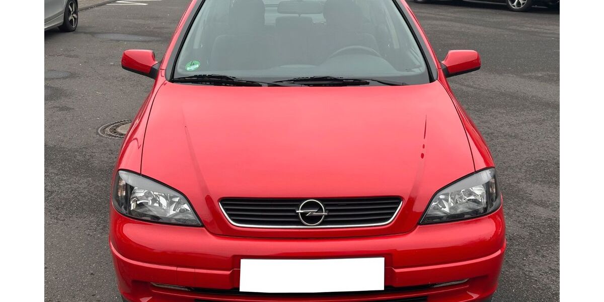 Opel Astra 52.000 km 1.990 &euro; Köln 50678