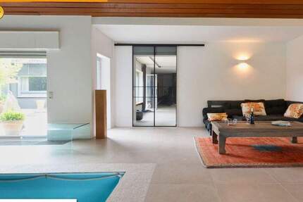 Haus Pulheim - 6 Zimmer, 235 m&sup2;, 750.000&euro; | Angebot:25743071