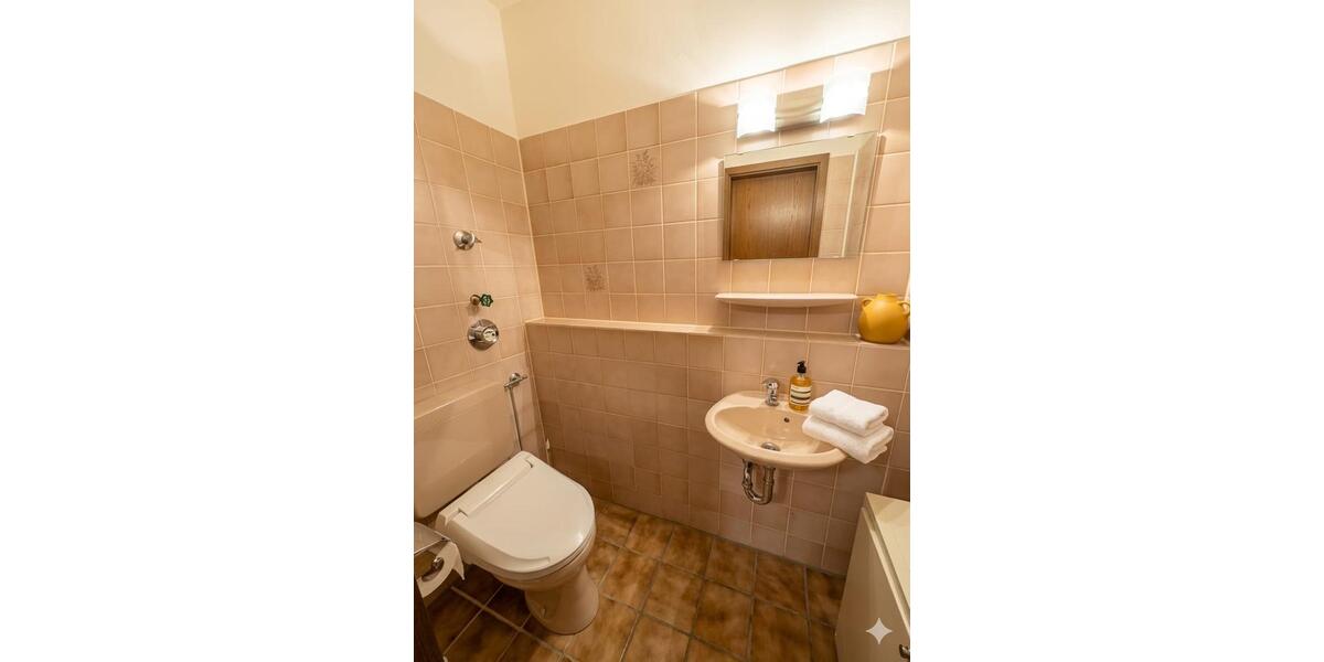 Etagenwohnung Köln Kalk - 2 Zimmer, 54 m&sup2;, 259.000&euro; | Angebot:26040239