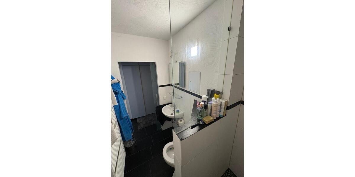 Etagenwohnung Erftstadt - 1 Zimmer, 38 m&sup2;, 62.000&euro; | Angebot:26777197