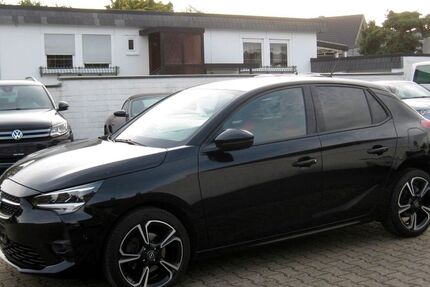 Opel Corsa 61.000 km 11.250 &euro; Niederzier 52382