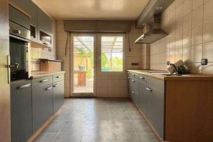 Haus Rommerskrichen Ramrath - 4 Zimmer, 121 m&sup2;, 198.000&euro; | Angebot:24511817