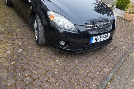Kia ceed / Ceed 172.000 km 3.400 &euro; Köln 51107