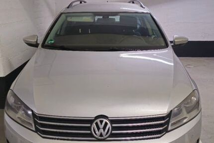 VW Passat 245.000 km 5.600 &euro; Koln 50667
