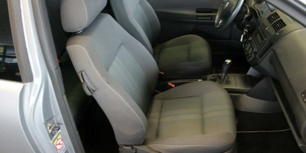 VW Polo 1.2 - Klima - 3-Türig - 41.160 km 4.980 &euro; Euskirchen 53881