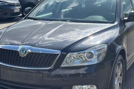 Skoda Octavia 199.887 km 2.699 &euro; Düren 52353
