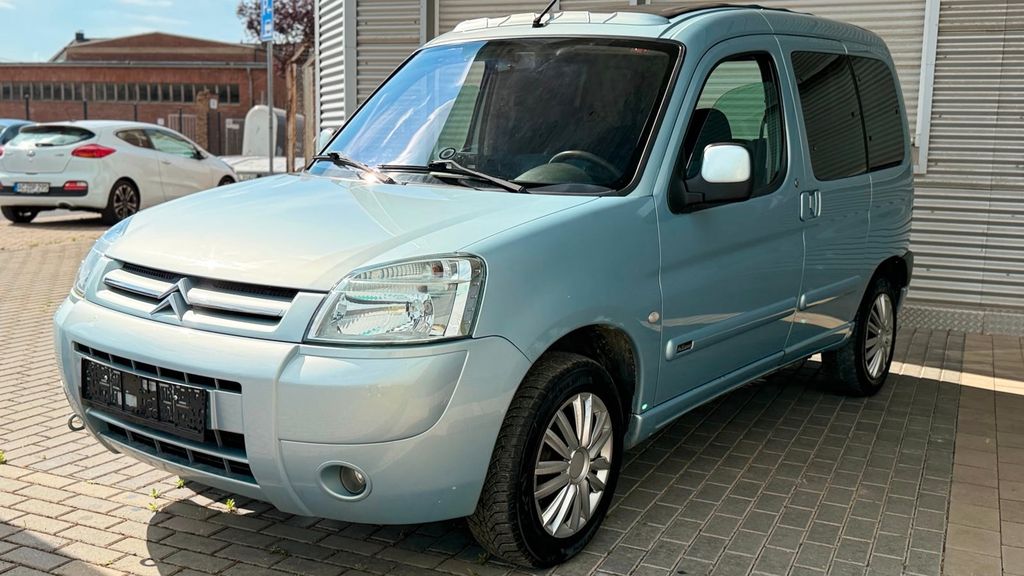 Citroen Berlingo 141.676 km 2.990 &euro; Düren 52349