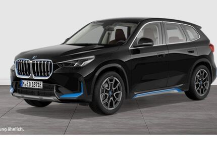BMW iX1 29.448 km 30.995 &euro; Köln-West 50858