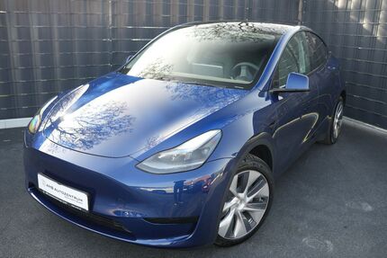 Tesla Model Y 42.618 km 30.499 &euro; Dormagen 41539