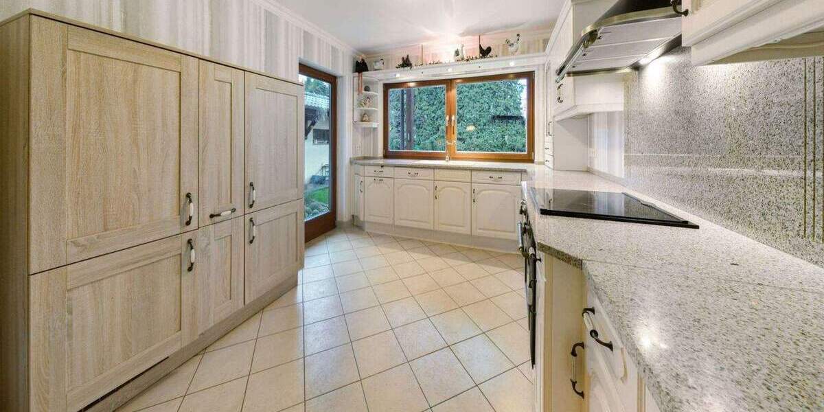 Einfamilienhaus Niederkassel Rheidt - 6 Zimmer, 252 m&sup2;, 863.000&euro; | Angebot:25846150