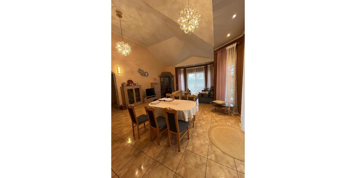 Bungalow Euskirchen Dom-Esch - 3 Zimmer, 133 m&sup2;, 480.000&euro; | Angebot:25591843