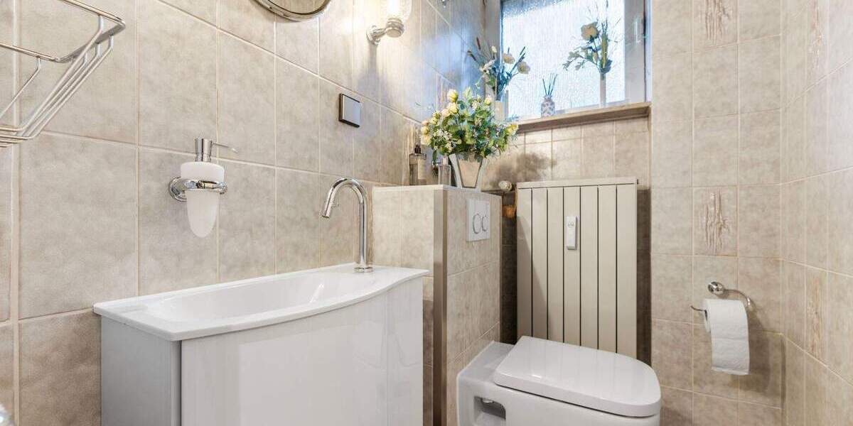 Etagenwohnung Erftstadt Liblar - 3 Zimmer, 80 m&sup2;, 235.000&euro; | Angebot:25685039