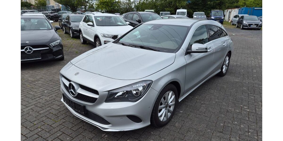 Mercedes-Benz CLA Shooting Brake 89.000 km 16.550 &euro; Wesseling 50389
