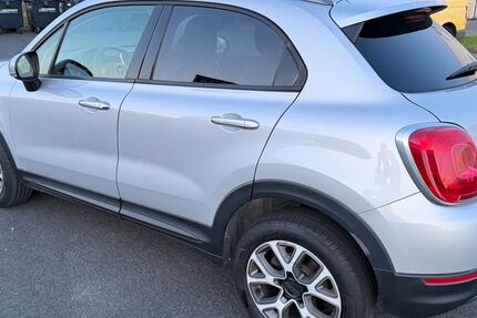 Fiat 500X 100.000 km 10.190 &euro; Köln 50859