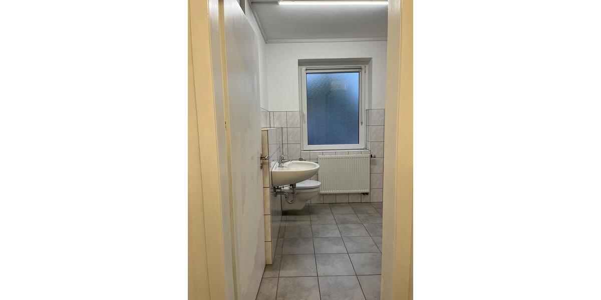 Etagenwohnung Jülich - 2 Zimmer, 64 m&sup2;, 575&euro; | Angebot:25770296