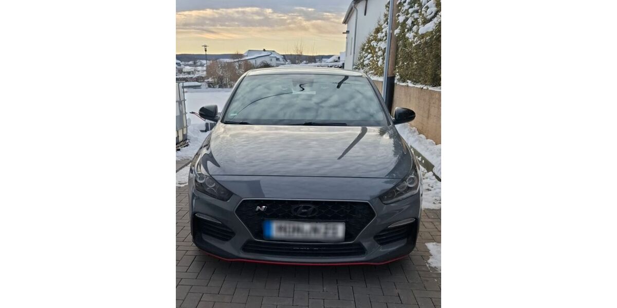 Hyundai i30 91.000 km 21.000 &euro; Nideggen 52385