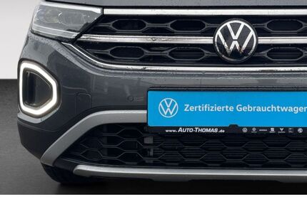 VW T-Roc 2.336 km 30.580 &euro; Bornheim 53332