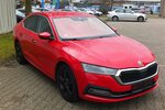 Skoda Octavia KUNDENAUFTRAG: STYLE NAVI BLUETOOTH PARKPI 53.254 km 19.904 &euro; Köln 50858