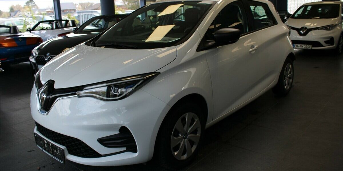 Renault ZOE Z.E 50 LIFE 39.826 km 10.980 &euro; Euskirchen 53881