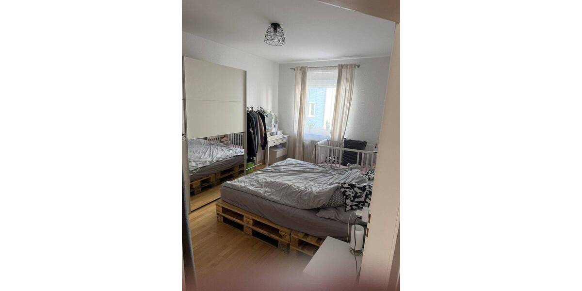 Etagenwohnung Köln Buchheim - 3 Zimmer, 80 m&sup2;, 940&euro; | Angebot:26831996