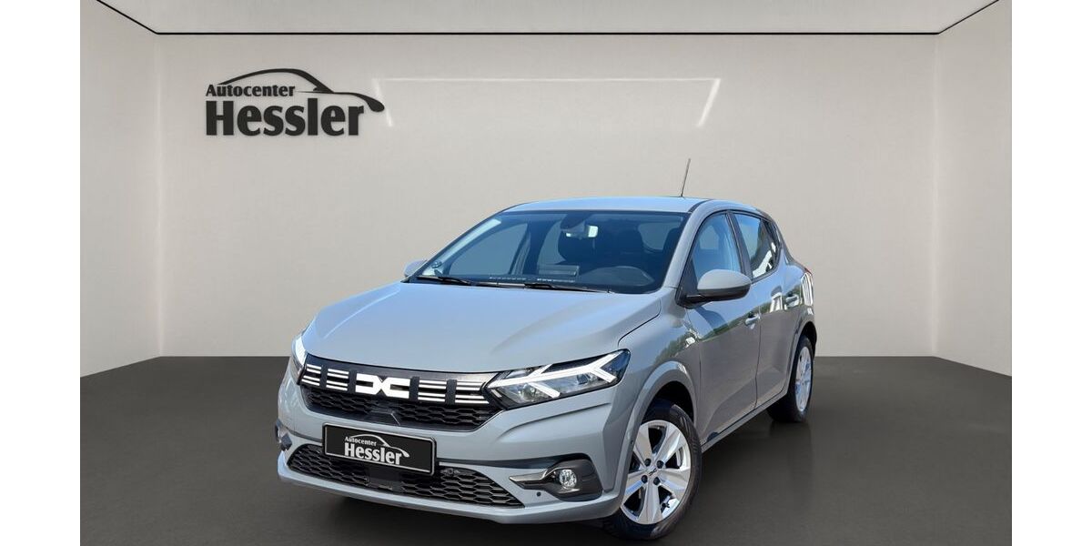 Dacia Sandero 17.300 km 15.999 &euro; Grevenbroich 41515