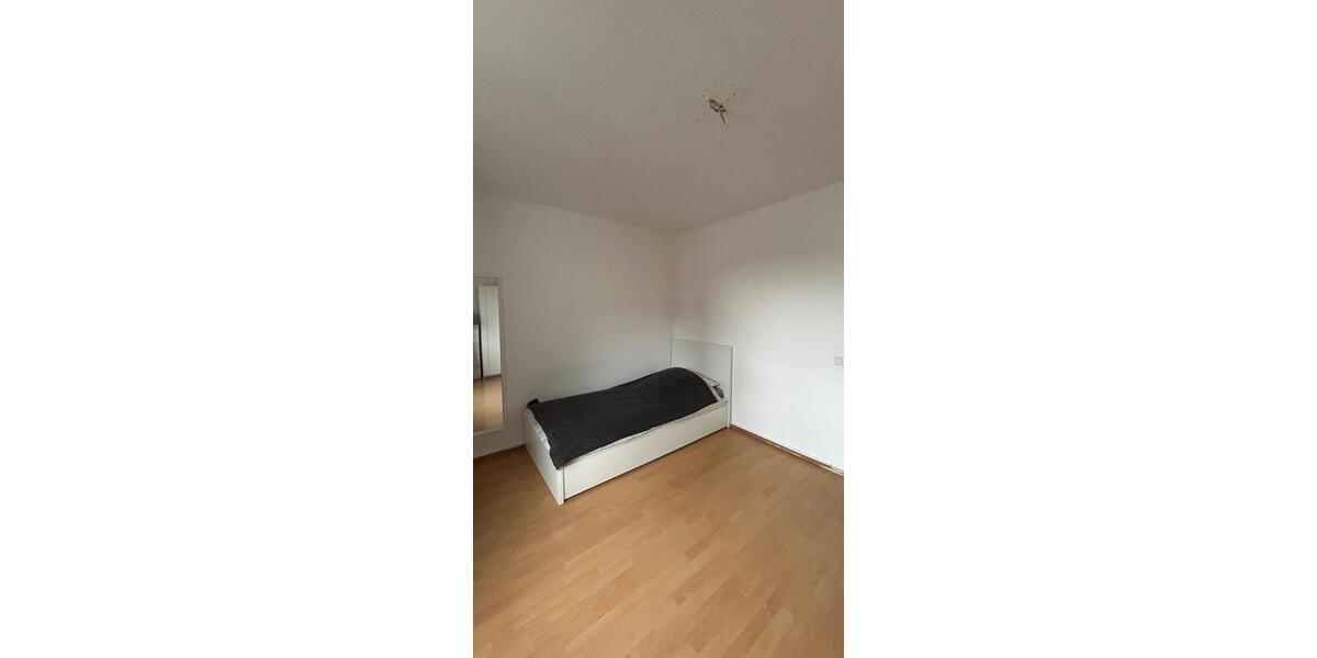 Etagenwohnung Köln Innenstadt - 1 Zimmer, 19 m&sup2;, 600&euro; | Angebot:25571592