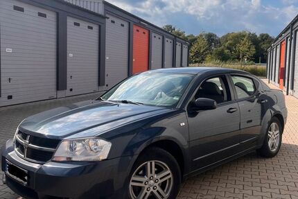Dodge Avenger 188.000 km 2.200 &euro; Köln 51145