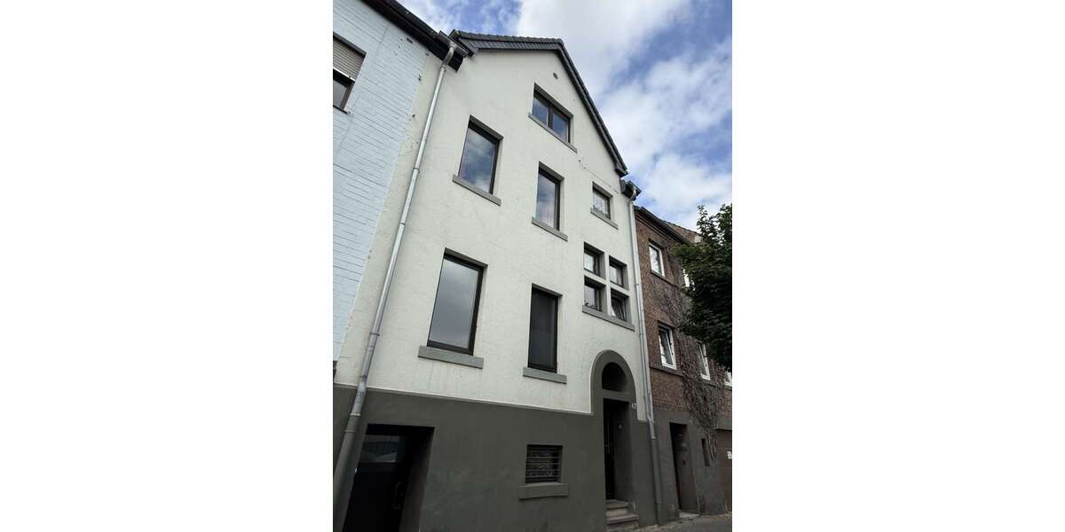 Einfamilienhaus Düren / Rölsdorf Rölsdorf - 7 Zimmer, 162 m&sup2;, 160.000&euro; | Angebot:27120937