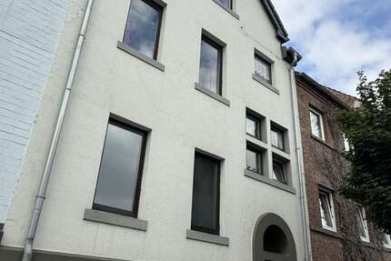 Haus Düren / Rölsdorf Rölsdorf - 7 Zimmer, 162 m&sup2;, 160.000&euro; | Angebot:27120937