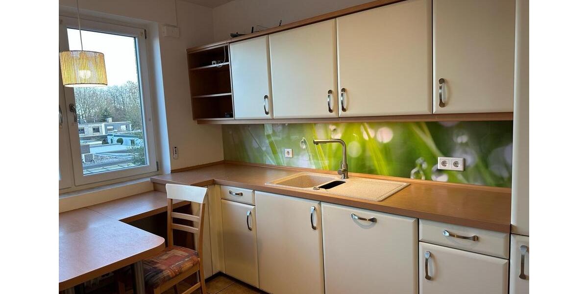 Etagenwohnung Frechen - 3 Zimmer, 123 m&sup2;, 1.480&euro; | Angebot:25297431