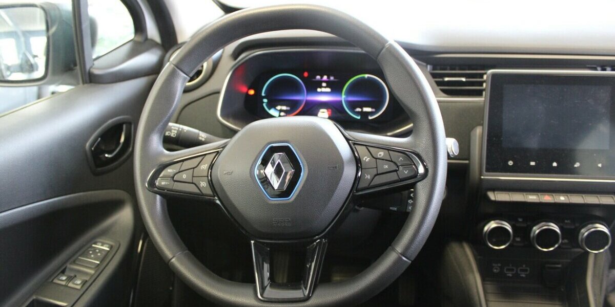 Renault ZOE Z.E 50 LIFE 39.826 km 10.980 &euro; Euskirchen 53881