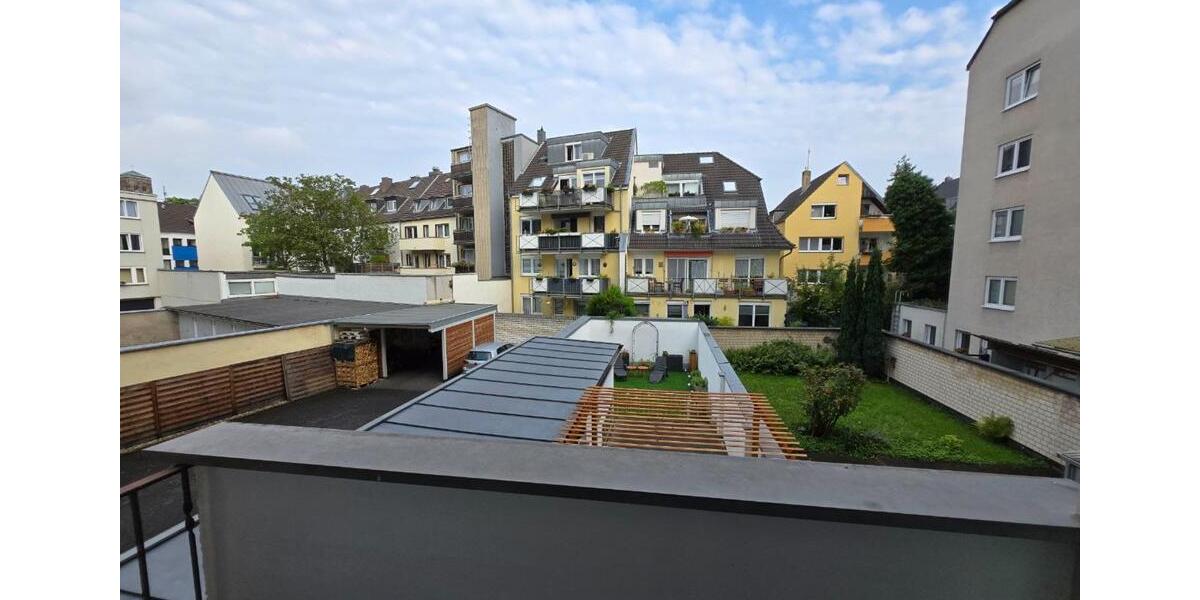 Etagenwohnung Köln Mülheim - 2 Zimmer, 54 m&sup2;, 1.300&euro; | Angebot:25887303