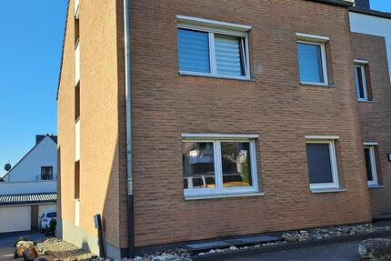 Wohnung Köln Rodenkirchen - 3 Zimmer, 80 m&sup2;, 1.186&euro; | Angebot:26040968