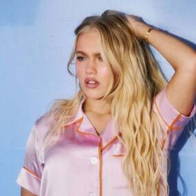 Freya Skye - Stars Align Tour 23.11.2026 Carlswerk Victoria