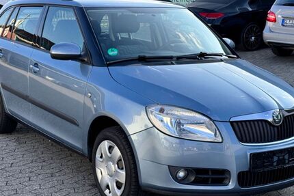 Skoda Fabia 53.700 km 6.950 &euro; Bornheim 53332